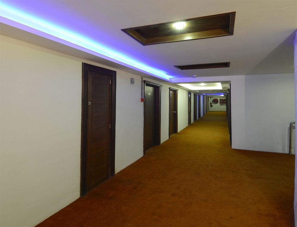 Hotel Atithi Agra  Exterior photo